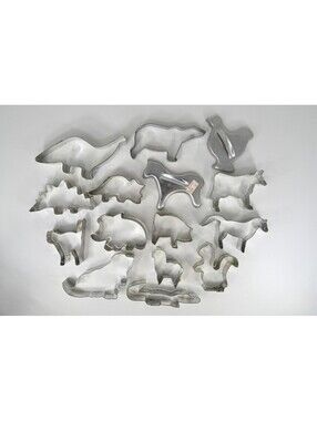 Cookie Cutter Lot of 15 Animal Dog Cat Cow Horse Dinosaur Squirrel Pig Alligator